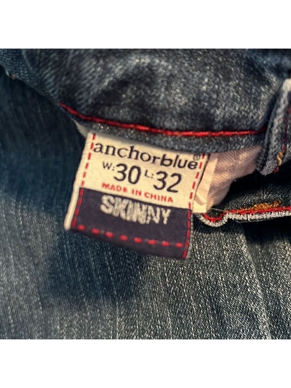 ANCHOR BLUE women’s skinny jeans. 30 x 32. Medium blue wash. - Picture 4 of 10